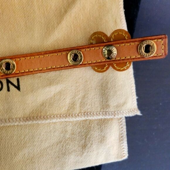 Authebtic Louis Vuitton Vernis Fleur Double Wrap Bracelet Cojer - Picture 11 of 13